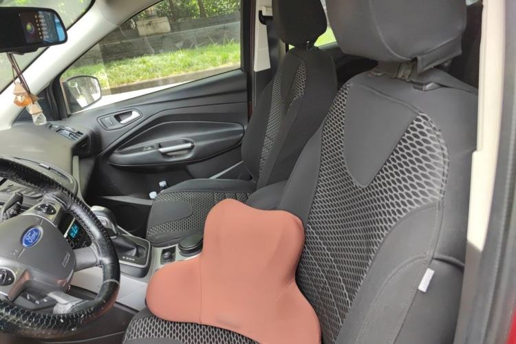 Used Ford Kuga 2013 1.6L GTDi Two-Wheel-Drive Trend Model Left Front Seat