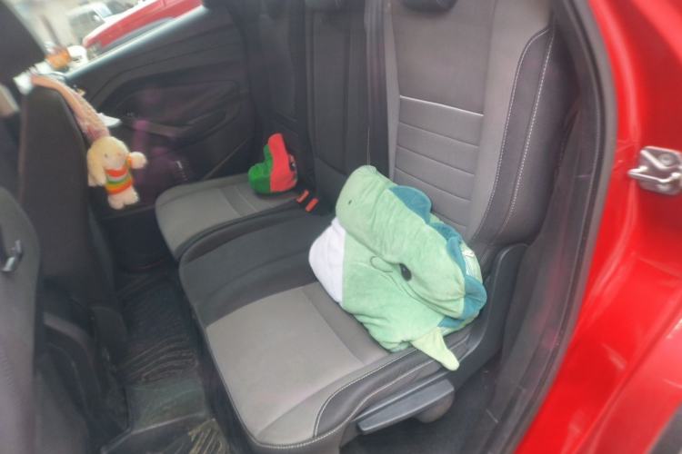 Used Ford Kuga 2013 1.6L GTDi Two-Wheel-Drive Comfort Model Left Rear Seat