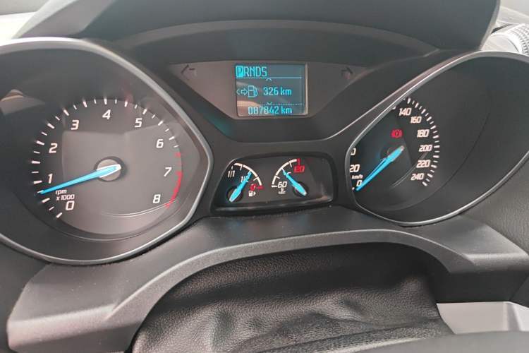 Used Ford Kuga 2013 1.6L GTDi Two-Wheel-Drive Comfort Model Odometer Close Up