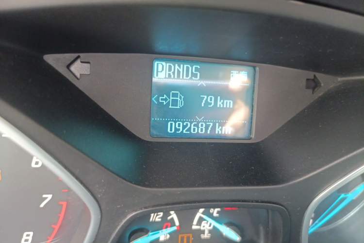 Used Ford Kuga 2013 1.6L GTDi Two-Wheel-Drive Trend Model Odometer Close Up