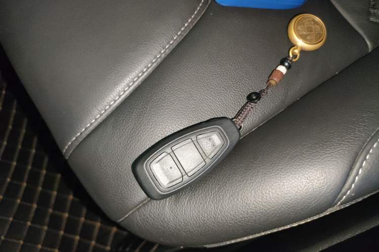 Used Ford Kuga 2013 2.0L GTDi Four-Wheel-Drive Sport Model Vehicle Key