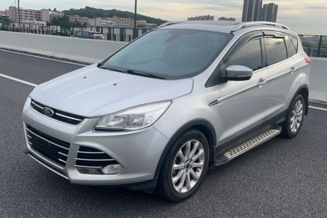 Used Ford Kuga 2013 1.6L GTDi Two-Wheel-Drive Trend Model