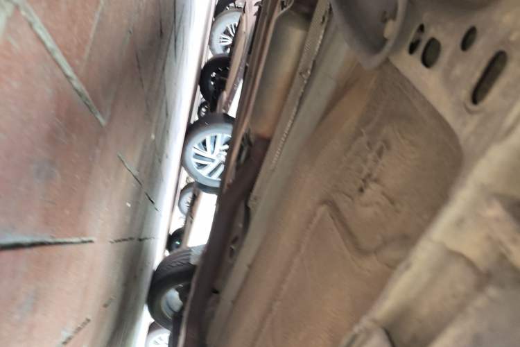 Used Ford Kuga 2013 2.0L GTDi Four-Wheel-Drive Elite Model Chassis Front Left