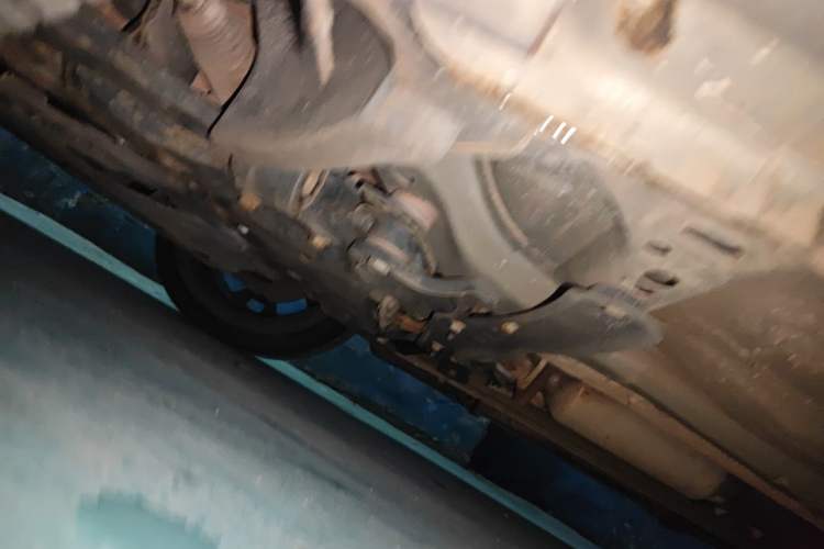 Used Ford Kuga 2013 2.0L GTDi Four-Wheel-Drive Sport Model Chassis Front Left