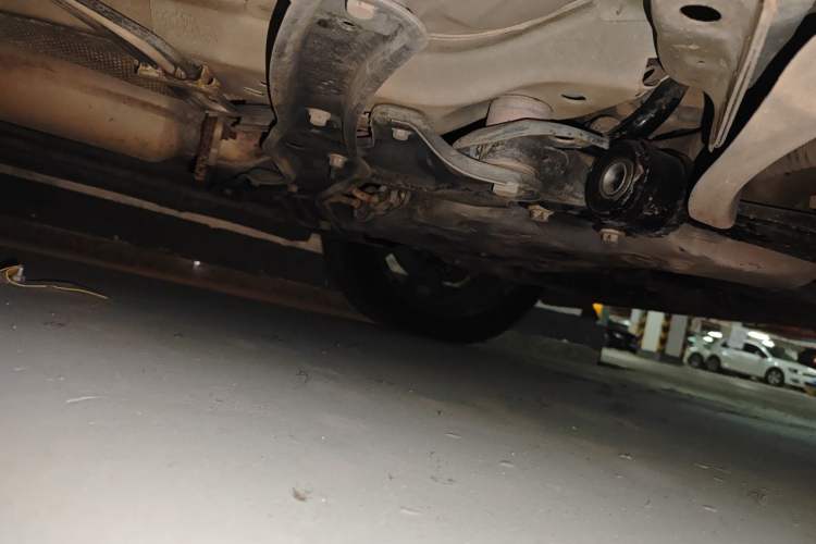 Used Ford Kuga 2013 2.0L GTDi Four-Wheel Drive Premium Model Chassis Front Right