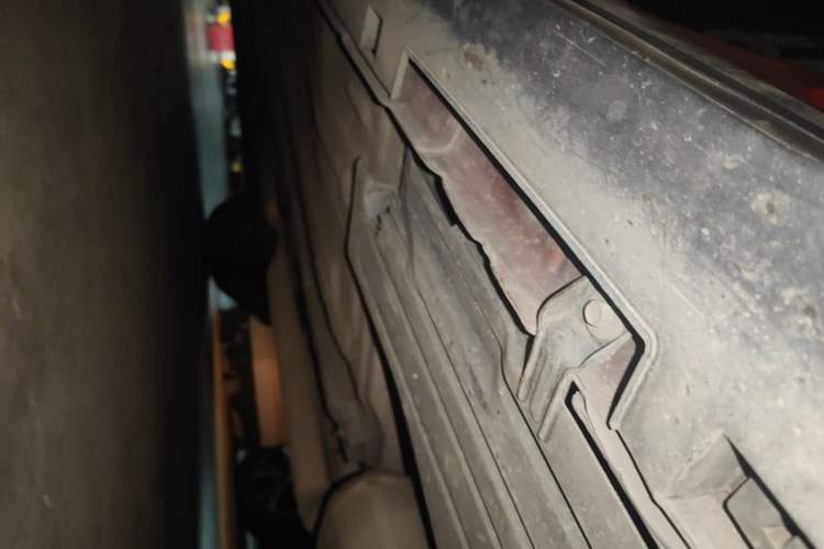 Used Ford Kuga 2013 2.0L GTDi Four-Wheel Drive Premium Model Chassis Rear Left
