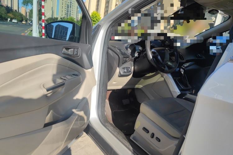 Used Ford Kuga 2013 2.0L GTDi Four-Wheel-Drive Elite Model Driver Seat