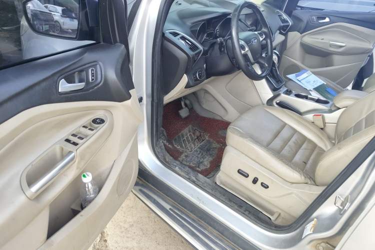 Used Ford Kuga 2013 2.0L GTDi Four-Wheel-Drive Elite Model Driver Seat