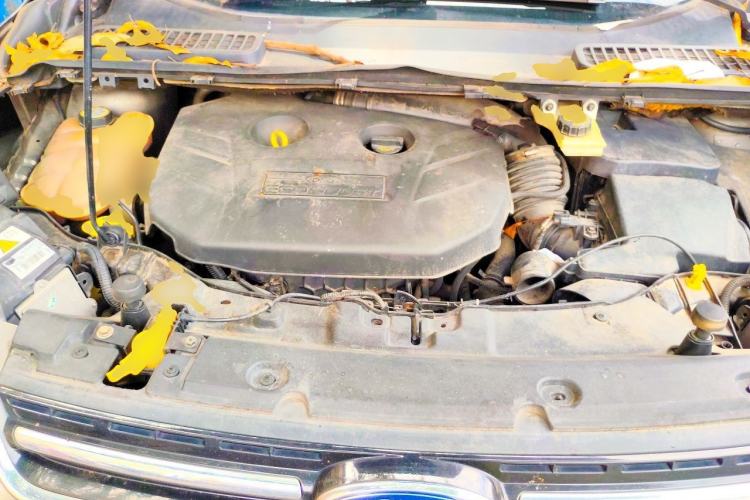Used Ford Kuga 2013 2.0L GTDi Four-Wheel Drive Premium Model Engine Bay