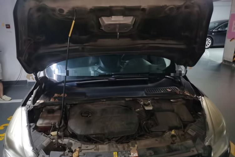 Used Ford Kuga 2013 1.6L GTDi Two-Wheel-Drive Comfort Model Engine Bay