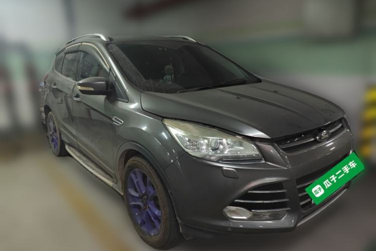 Used Ford Kuga 2013 2.0L GTDi Four-Wheel Drive Premium Model Front Right 45 Deg