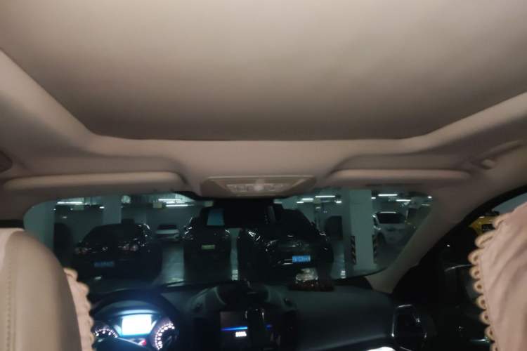 Used Ford Kuga 2013 2.0L GTDi Four-Wheel Drive Premium Model Headliner