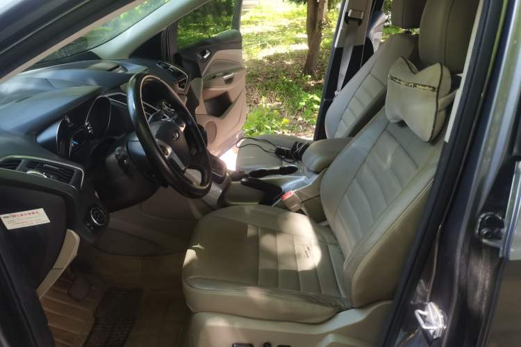 Used Ford Kuga 2013 1.6L GTDi 4x4 Elite Model Left Front Seat