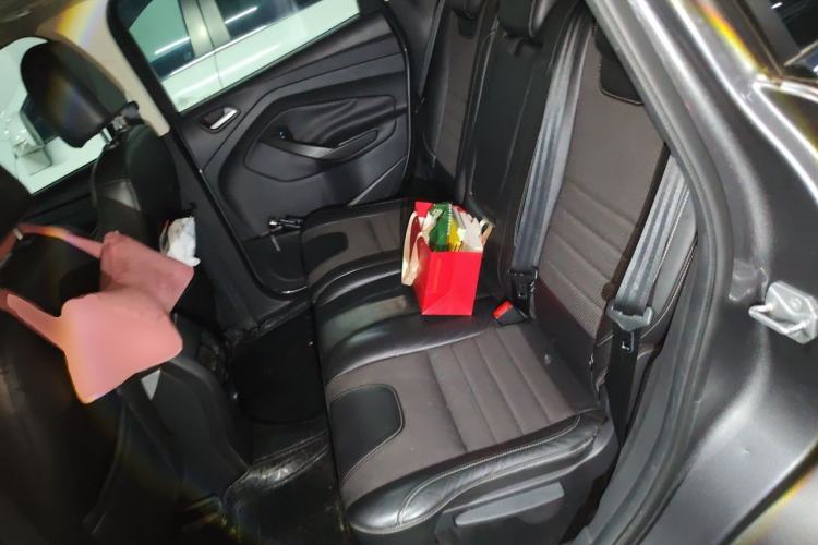 Used Ford Kuga 2013 1.6L GTDi Two-Wheel-Drive Trend Model Left Rear Seat