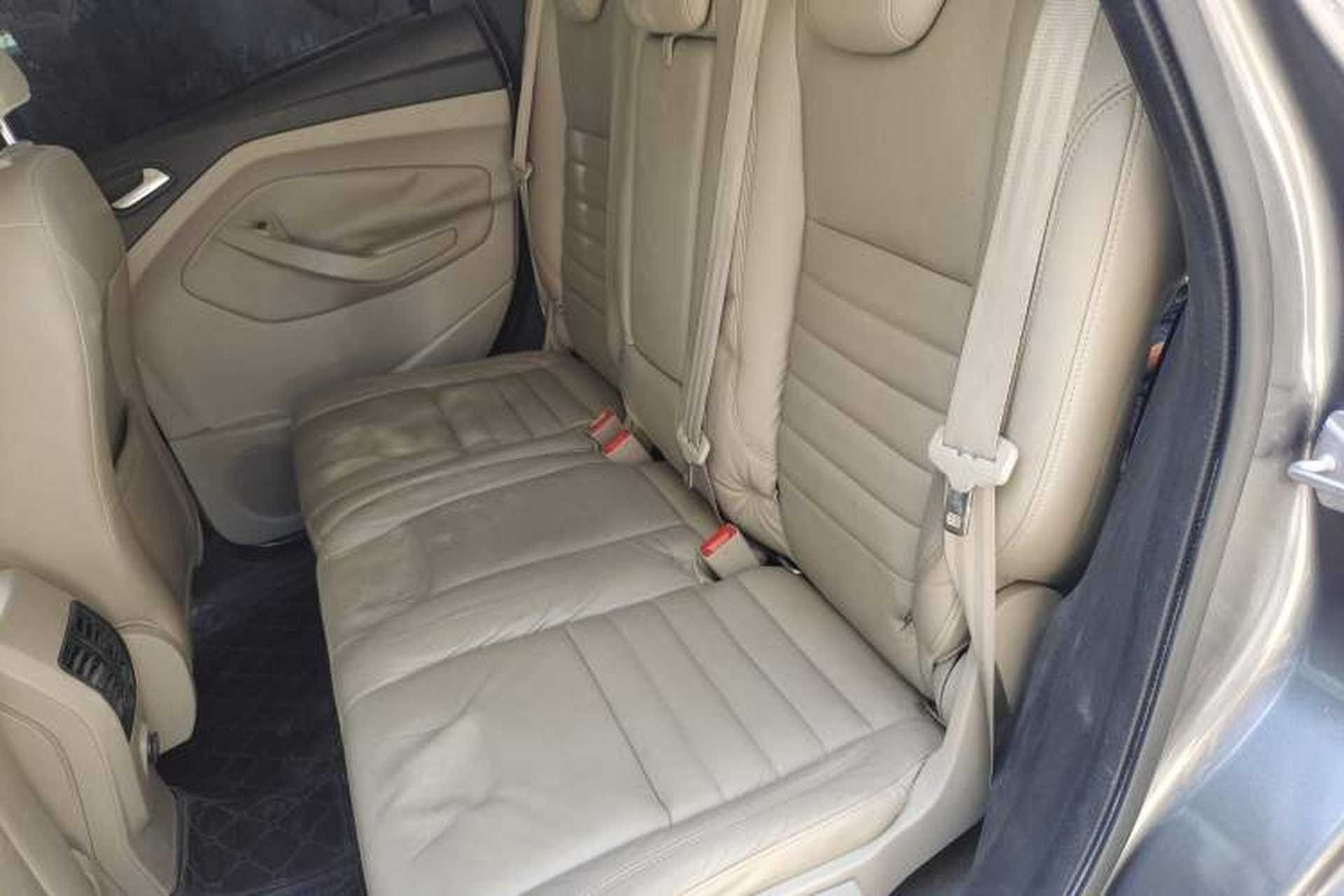 Used Ford Kuga 2013 2.0L GTDi Four-Wheel-Drive Elite Model Left Rear Seat