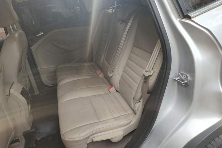 Used Ford Kuga 2013 2.0L GTDi Four-Wheel Drive Premium Model Left Rear Seat