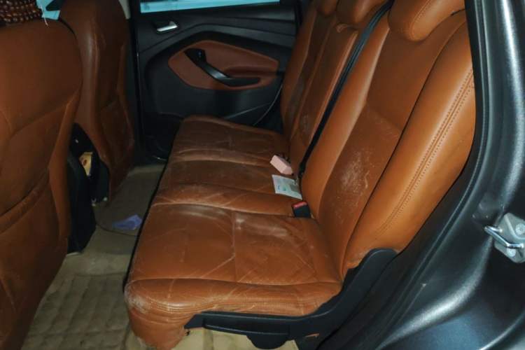 Used Ford Kuga 2013 1.6L GTDi Two-Wheel-Drive Comfort Model Left Rear Seat