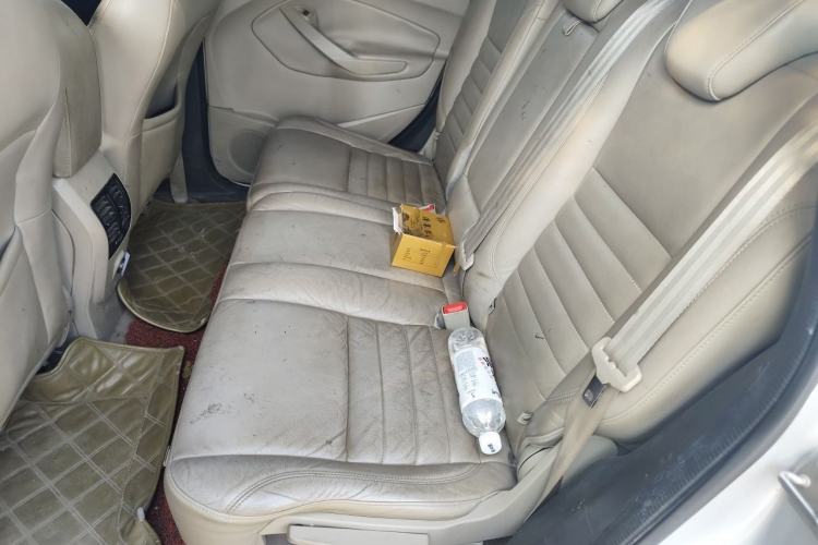 Used Ford Kuga 2013 2.0L GTDi Four-Wheel-Drive Elite Model Left Rear Seat
