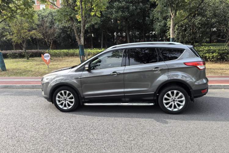 Used Ford Kuga 2013 2.0L GTDi Four-Wheel Drive Premium Model Left Side