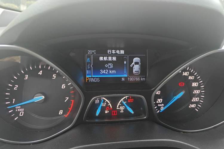 Used Ford Kuga 2013 2.0L GTDi Four-Wheel-Drive Sport Model Odometer Close Up