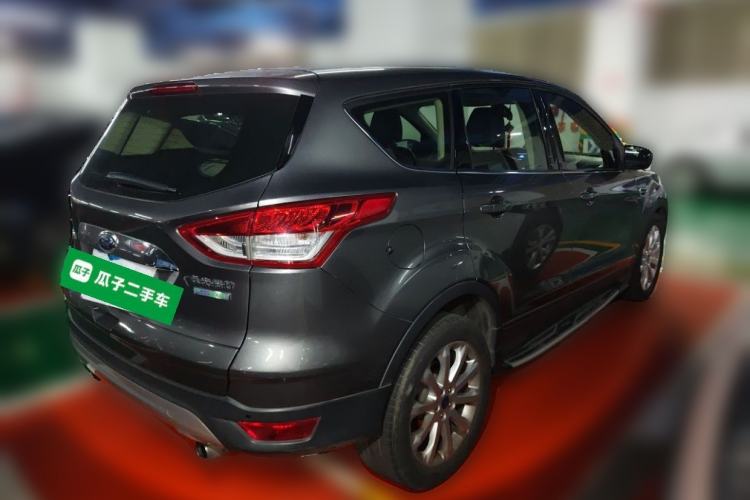 Used Ford Kuga 2013 1.6L GTDi Two-Wheel-Drive Trend Model Rear Right 45 Deg