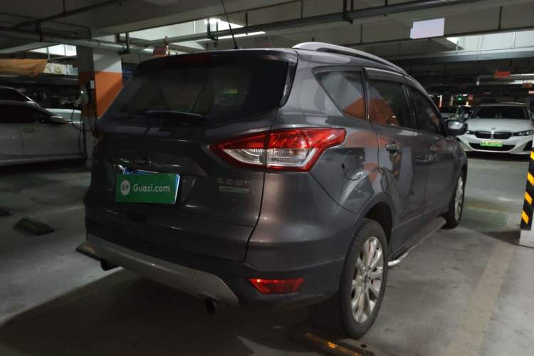 Used Ford Kuga 2013 1.6L GTDi Two-Wheel-Drive Comfort Model Rear Right 45 Deg