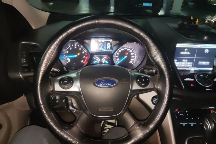 Used Ford Kuga 2013 2.0L GTDi Four-Wheel Drive Premium Model Steering Wheel