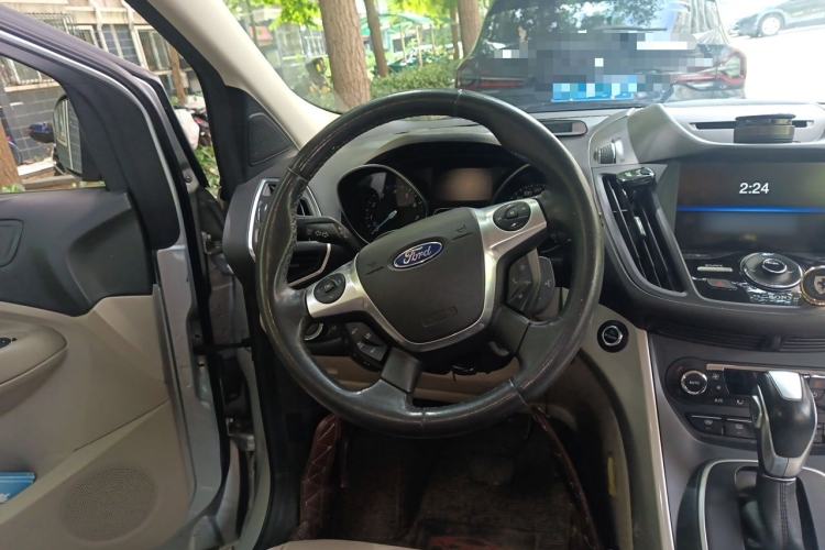 Used Ford Kuga 2013 2.0L GTDi Four-Wheel Drive Premium Model Steering Wheel