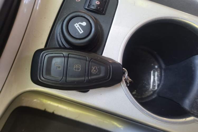 Used Ford Kuga 2013 1.6L GTDi 4x4 Elite Model Vehicle Key