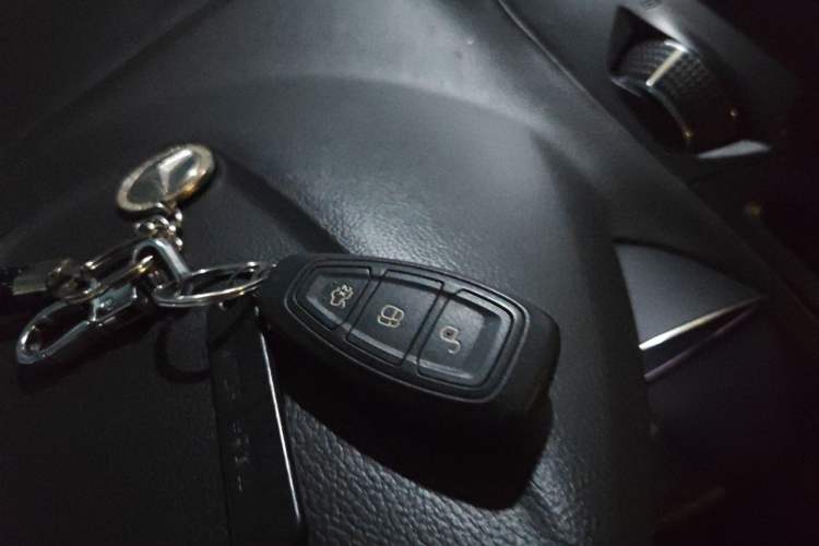 Used Ford Kuga 2013 2.0L GTDi Four-Wheel-Drive Sport Model Vehicle Key