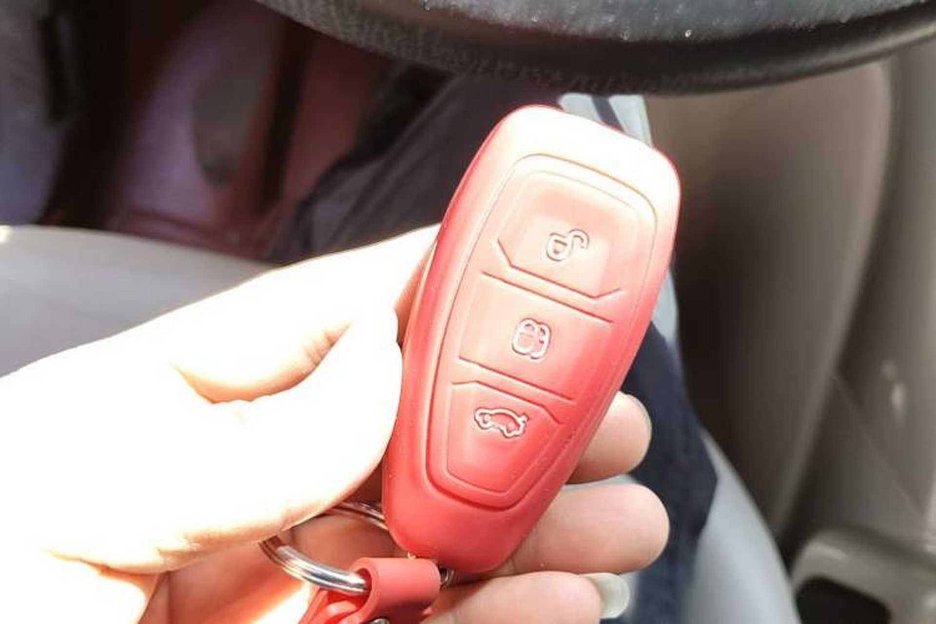 Used Ford Kuga 2013 2.0L GTDi Four-Wheel Drive Premium Model Vehicle Key