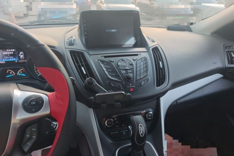 Used Ford Kuga 2013 1.6L GTDi Two-Wheel-Drive Trend Model Audio And AC Panel