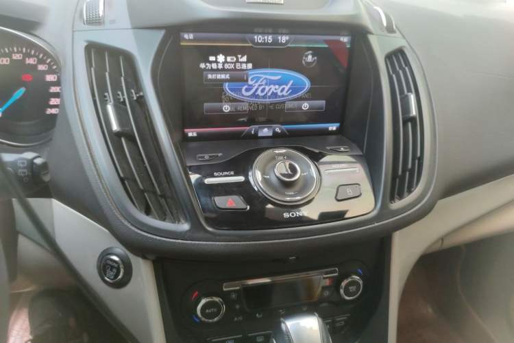 Used Ford Kuga 2013 2.0L GTDi Four-Wheel Drive Premium Model Audio And AC Panel