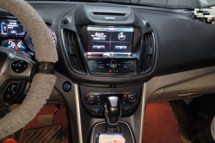 Used Ford Kuga 2013 2.0L GTDi Four-Wheel-Drive Sport Model Audio And AC Panel