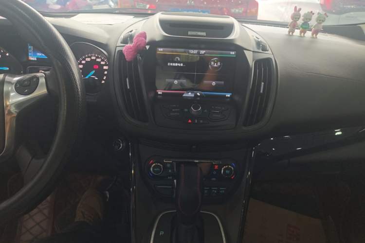 Used Ford Kuga 2013 2.0L GTDi Four-Wheel-Drive Sport Model Audio And AC Panel