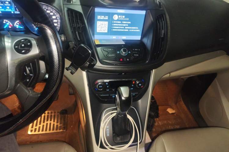 Used Ford Kuga 2013 1.6L GTDi 4x4 Elite Model Audio And AC Panel