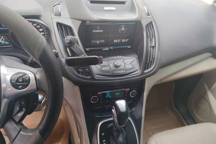 Used Ford Kuga 2013 1.6L GTDi 4x4 Elite Model Audio And AC Panel