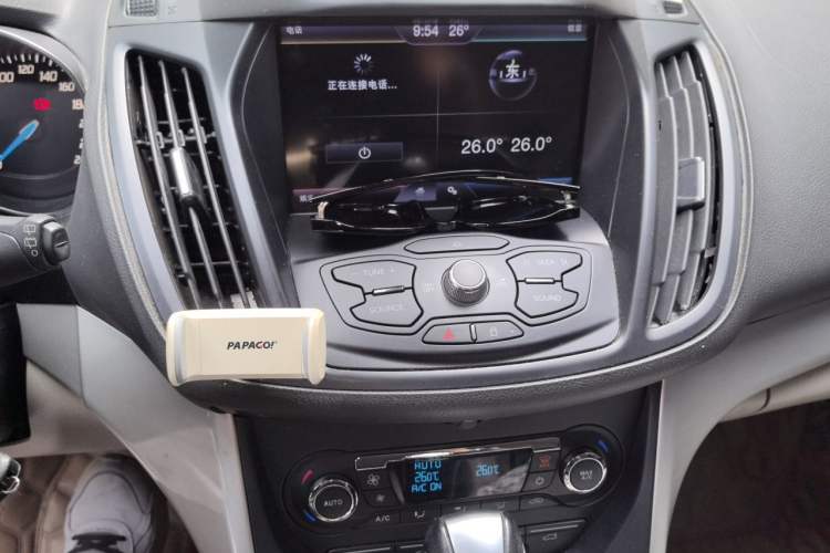 Used Ford Kuga 2013 2.0L GTDi Four-Wheel-Drive Elite Model Audio And AC Panel