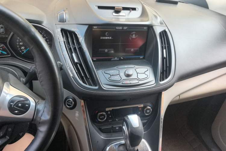 Used Ford Kuga 2013 1.6L GTDi 4x4 Elite Model Audio And AC Panel