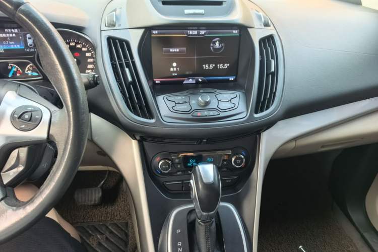 Used Ford Kuga 2013 1.6L GTDi 4x4 Elite Model Audio And AC Panel