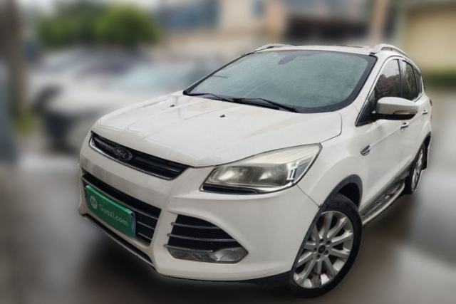Ford Kuga 2013 2.0L GTDi Four-Wheel-Drive Elite Model مستعملة