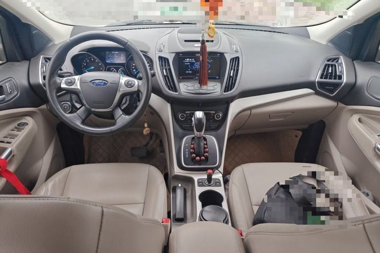 Used Ford Kuga 2013 1.6L GTDi 4x4 Elite Model Center Console