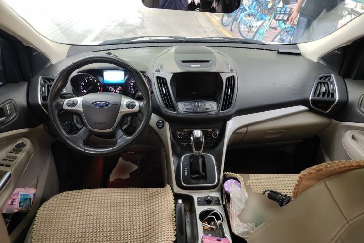 Used Ford Kuga 2013 1.6L GTDi 4x4 Elite Model Center Console