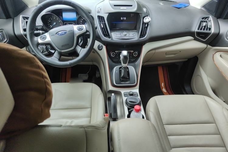 Used Ford Kuga 2013 1.6L GTDi 4x4 Elite Model Center Console