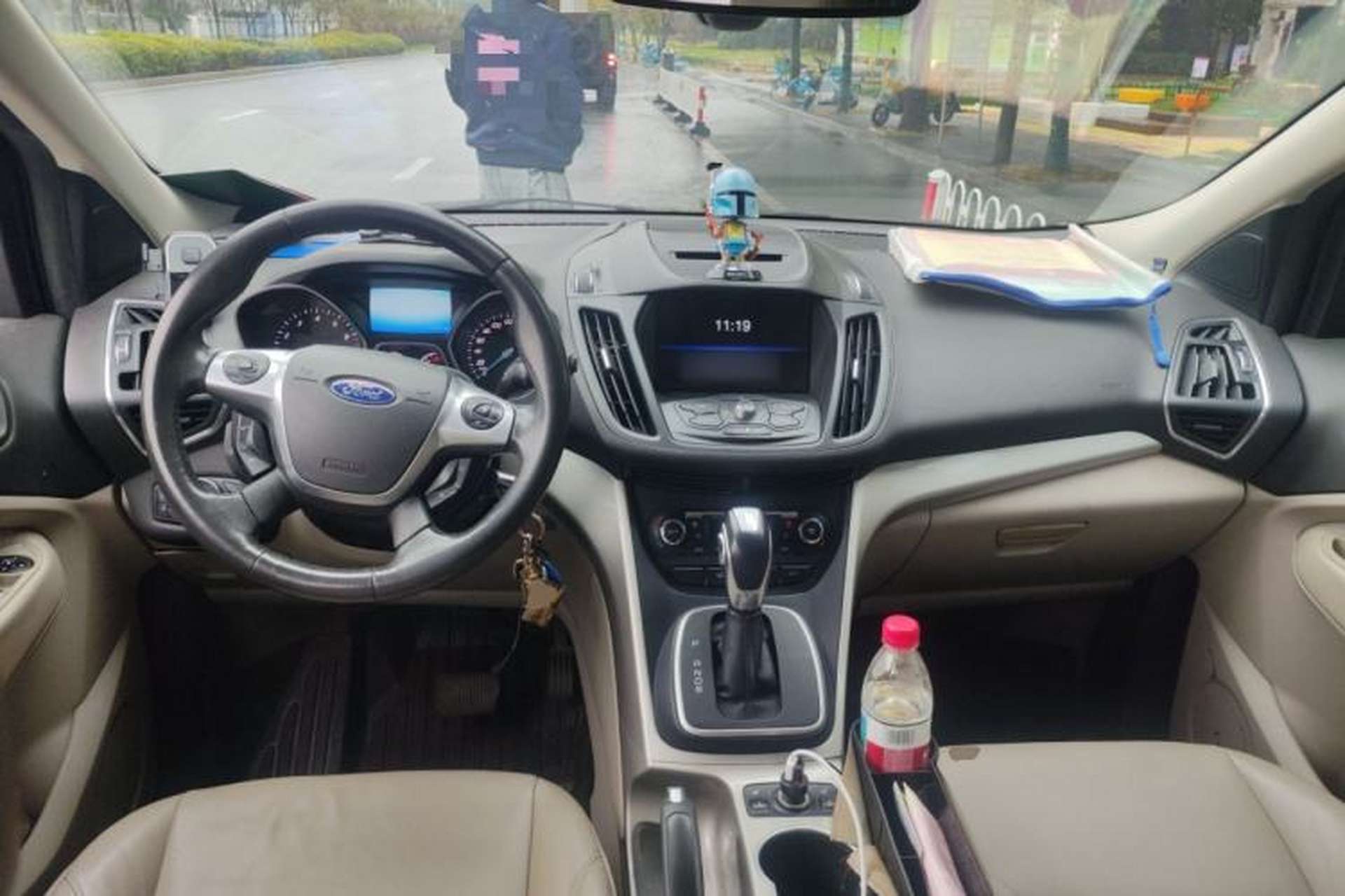 Used Ford Kuga 2013 1.6L GTDi 4x4 Elite Model Center Console