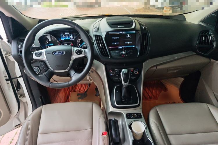 Used Ford Kuga 2013 1.6L GTDi 4x4 Elite Model Center Console