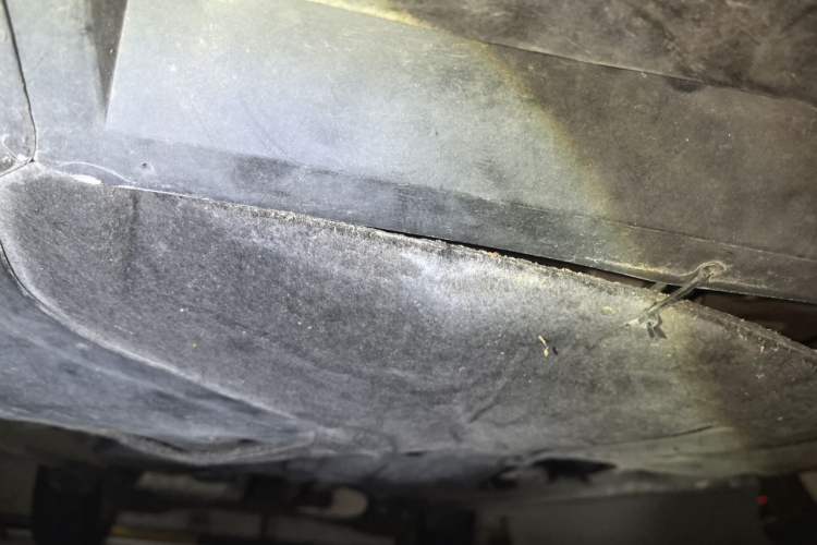 Used Ford Kuga 2013 1.6L GTDi Two-Wheel-Drive Comfort Model Chassis Front
