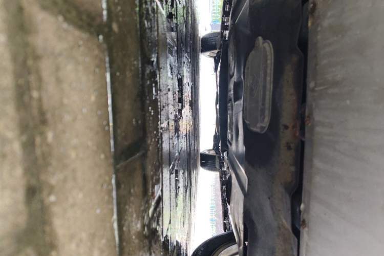 Used Ford Kuga 2013 1.6L GTDi Two-Wheel-Drive Trend Model Chassis Front