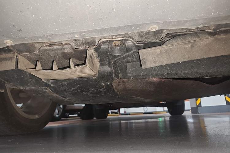 Used Ford Kuga 2013 1.6L GTDi 4x4 Elite Model Chassis Front
