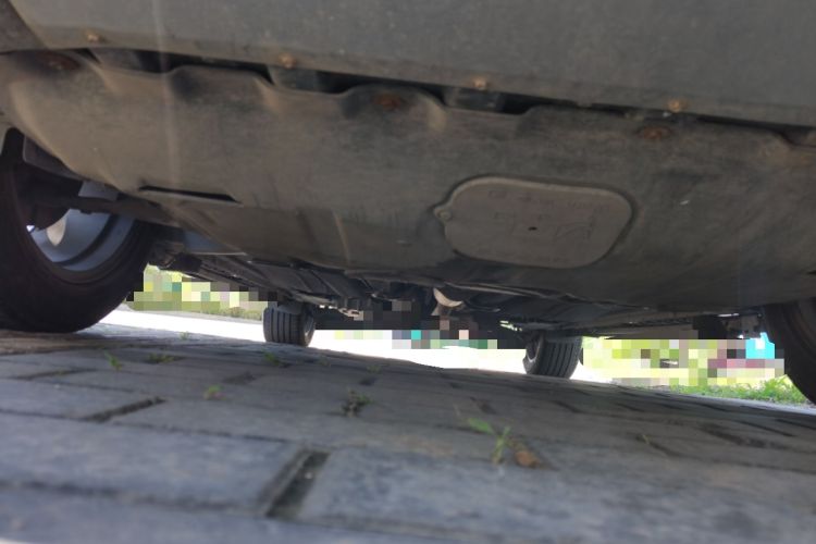 Used Ford Kuga 2013 2.0L GTDi Four-Wheel-Drive Sport Model Chassis Front